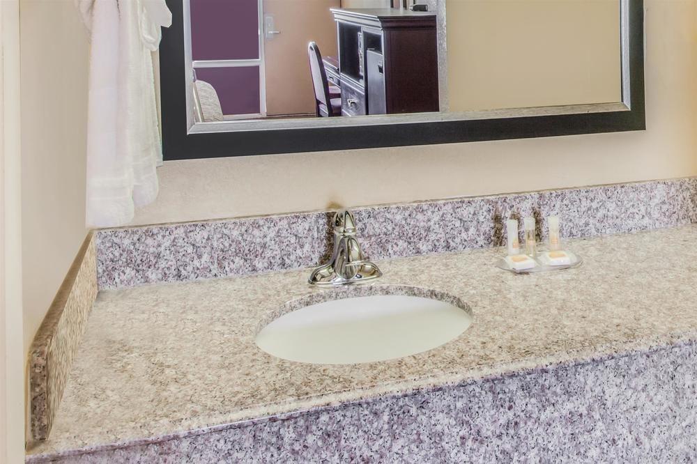 Americas Best Value Inn Of Elk City Extérieur photo
