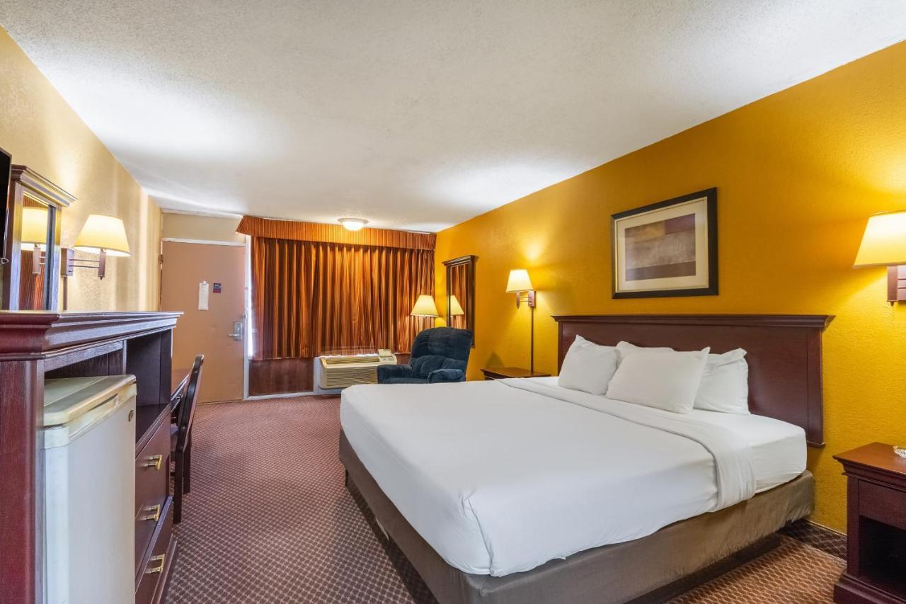 Americas Best Value Inn Of Elk City Extérieur photo