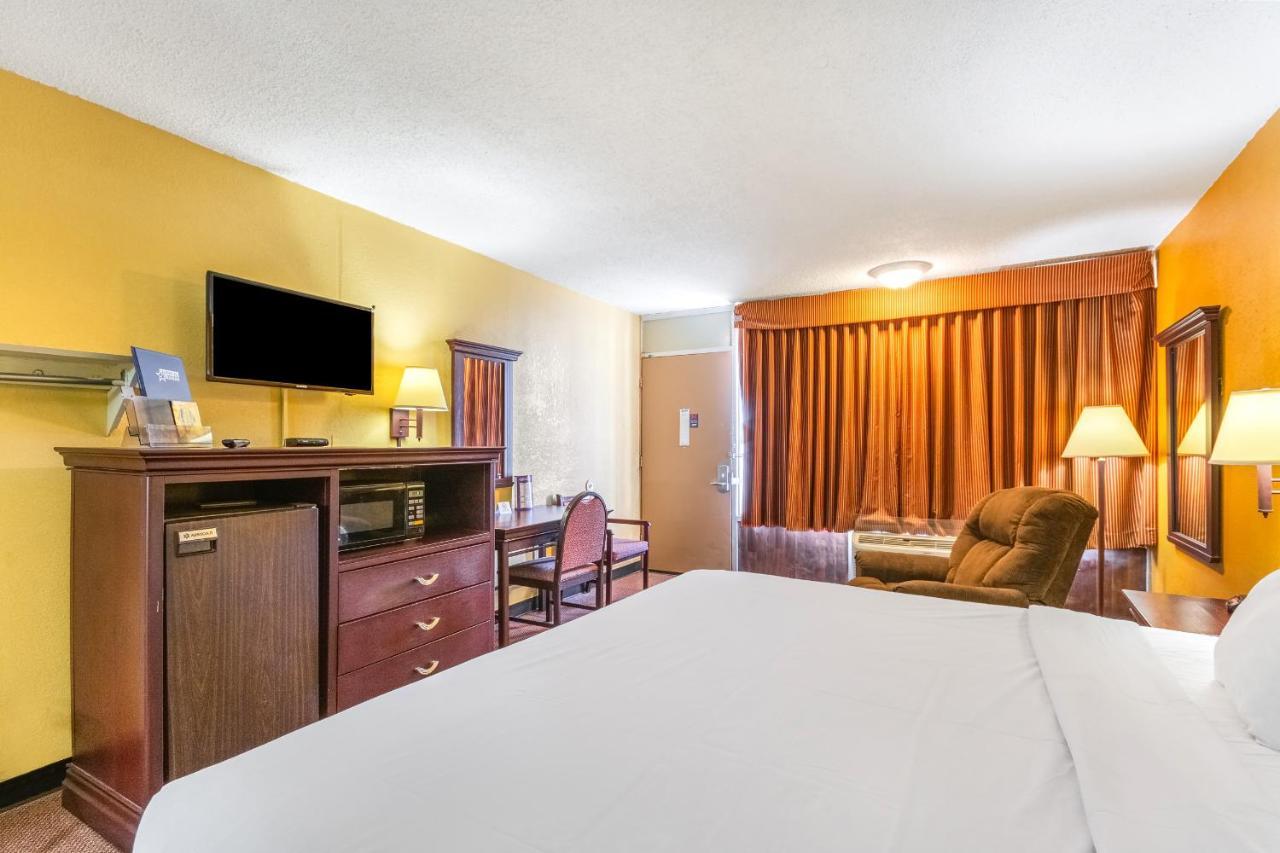 Americas Best Value Inn Of Elk City Extérieur photo
