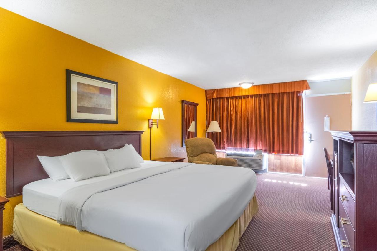 Americas Best Value Inn Of Elk City Extérieur photo