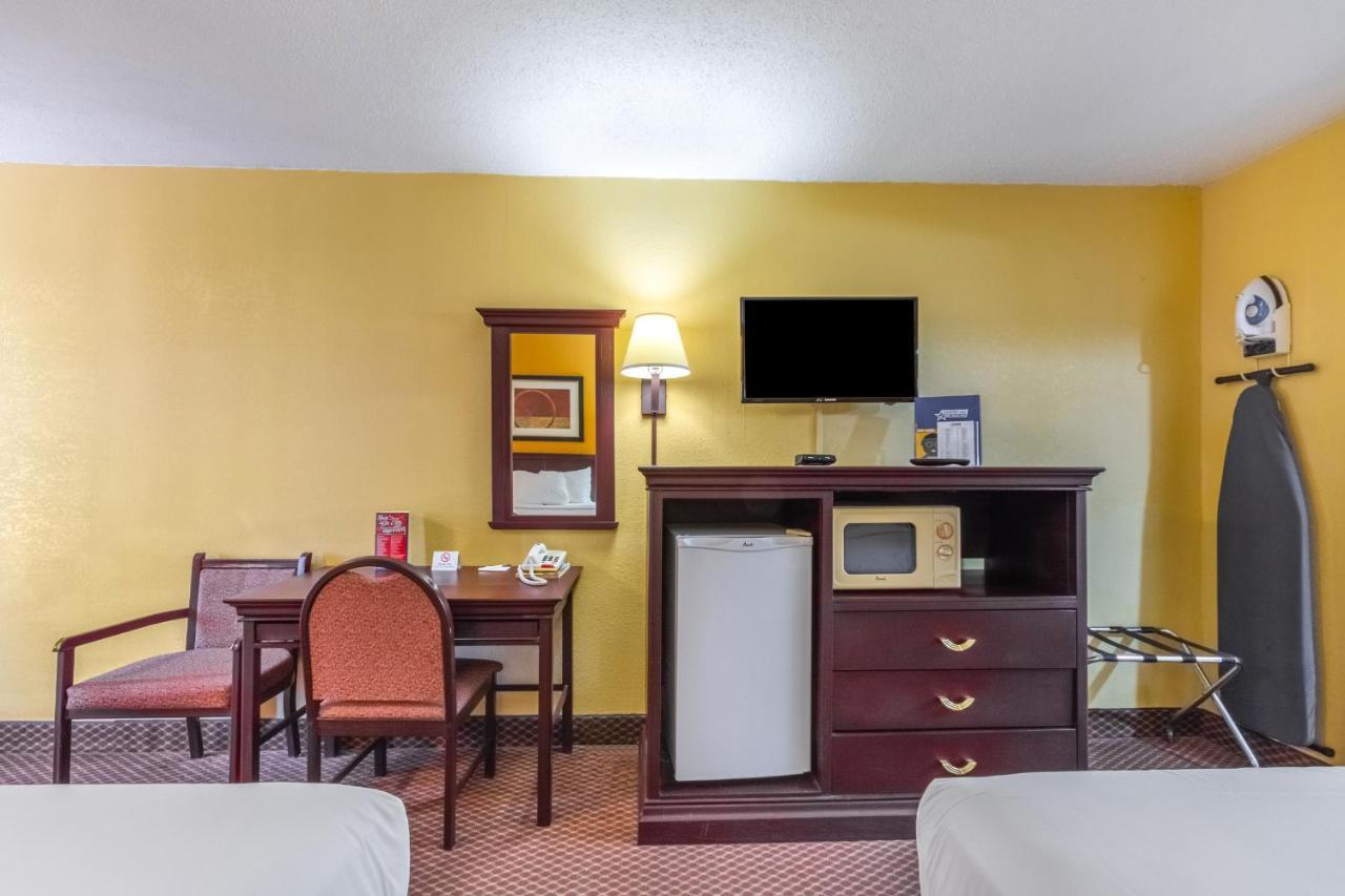 Americas Best Value Inn Of Elk City Extérieur photo